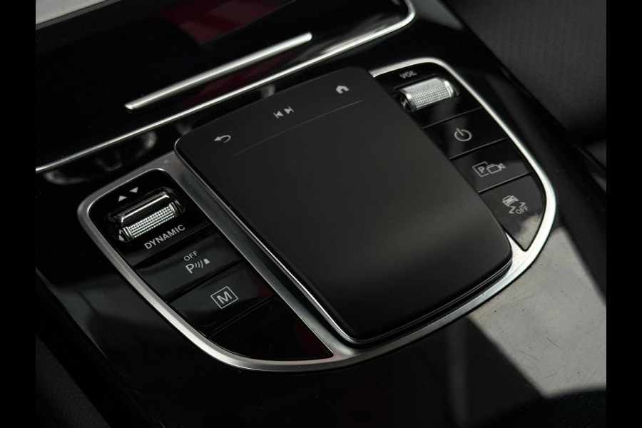 Mercedes-Benz GLC 300e 4MATIC Business Solution | Panorama | Vol Leder | Carplay | Camera | Parksensor |