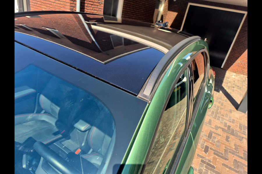 Ford Kuga 2.5 FHEV ST-Line X Black Pack geen stekker