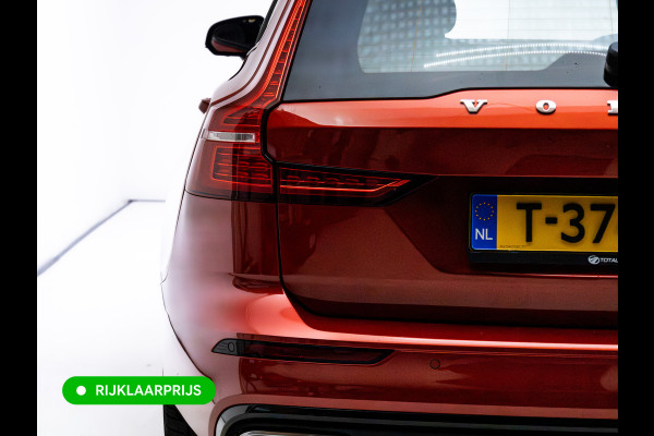 Volvo V60 2.0 T8 Twin Engine AWD R-Design | Stoel-, Stuur- & Achterbank verw. | Elec. trekhaak | 360 Camera | Elec. klep | Pilot assist, All season banden, Led, PDC V+A. Apple Carplay, Android auto