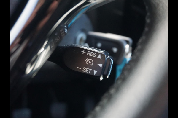 Peugeot 108 1.0 e-VTi Allure CarPlay