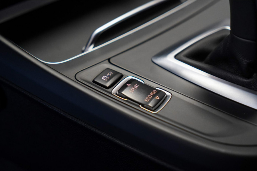BMW 1-serie M140i M-Sport Uitlaatsysteem|Maxton|RWD|CarbonEventuriIntake|Stoelverwarming