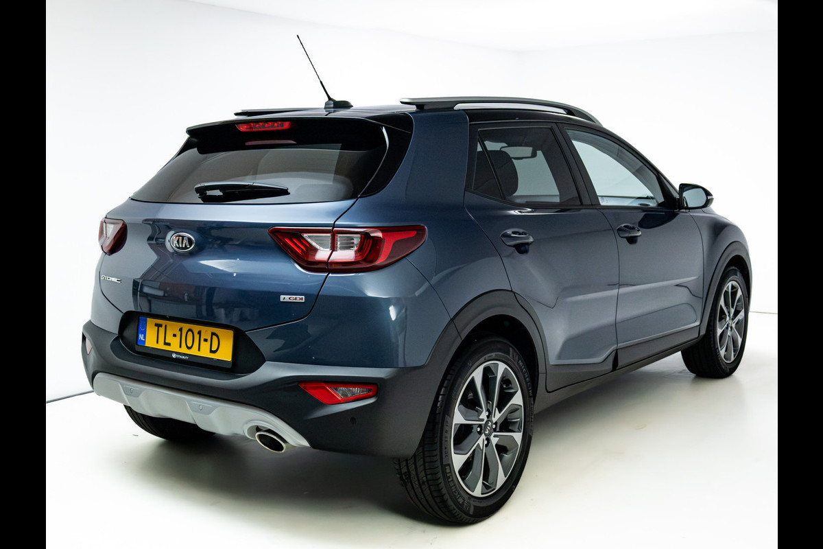 Kia Stonic 1.0 T-GDi DynamicLine | Cruise control | Navigatie | Apple Carplay/Android auto | Camera | Parkeersensoren V+A | Extra getint glas, DAB, Armsteun voor, LMV 17", Dealeronderhouden, rijklaarprijs