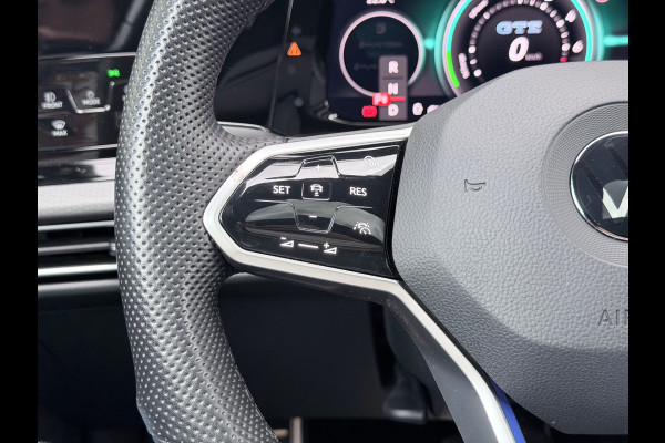 Volkswagen Golf 1.4 eHybrid GTE Pano/Matrix/Trekhaak