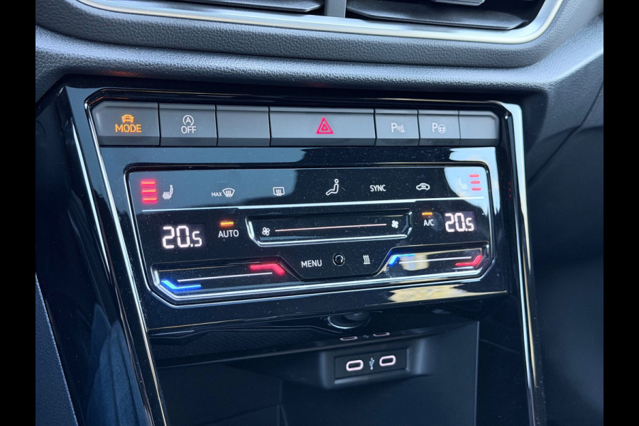 Volkswagen T-Roc 1.5 TSI 3x R-Line Pano/Camera/Acc