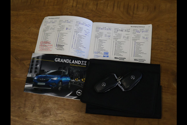 Opel Grandland X 1.2 Turbo Business Executive [APPLE CARPLAY, ANDROID, CAMERA, KEYLESS ENTRY, ELEKTRISCHE ACHTERKLEP, DODEHOEKDETECTIE, NAVIGATIE, PDC V+A, CRUISE CONTROL, CLIMATE CONTROL, COMFORTSTOELEN, HALF LEDER, LANE ASSIST, DAB, NI