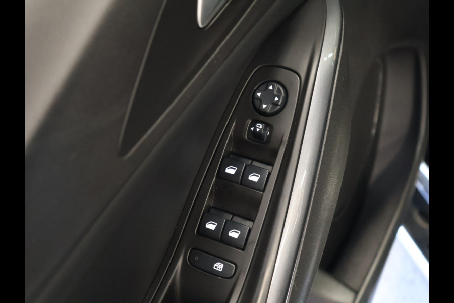Opel Grandland X 1.2 Turbo Business Executive [APPLE CARPLAY, ANDROID, CAMERA, KEYLESS ENTRY, ELEKTRISCHE ACHTERKLEP, DODEHOEKDETECTIE, NAVIGATIE, PDC V+A, CRUISE CONTROL, CLIMATE CONTROL, COMFORTSTOELEN, HALF LEDER, LANE ASSIST, DAB, NI
