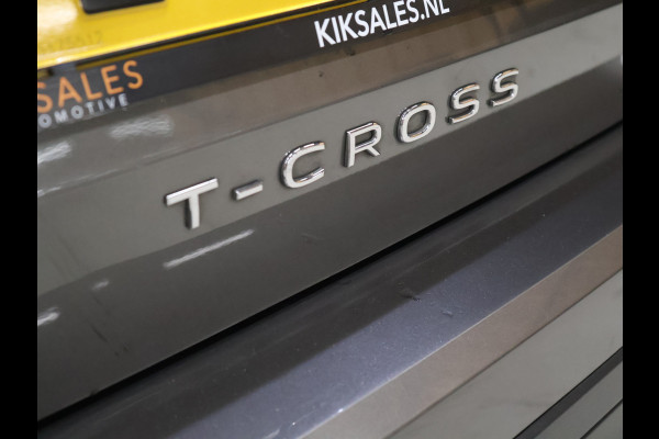 Volkswagen T-Cross 1.0 TSI Life [ADAPTIVE CRUISE, APPLE CARPLAY, ANDROID, PDC V+A, RIJSTROOKASSISTENT, DAB, BLUETOOTH, AIRCO, LICHT- EN ZICHTPAKKET, DAKRAILS, LED DAGRIJVERLICHTING, LICHTMETALEN VELGEN 16", NIEUWSTAAT]