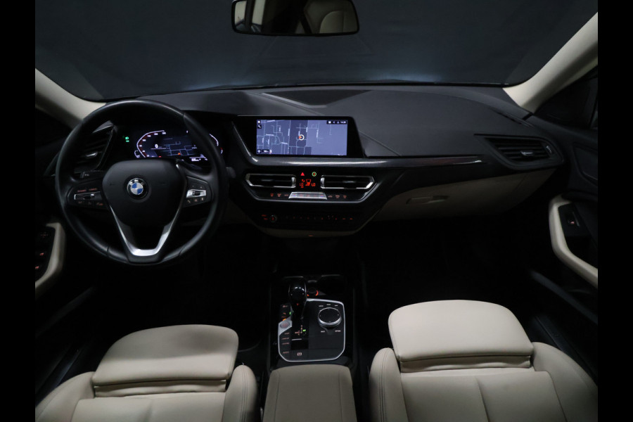 BMW 2 Serie Gran Coupé 218i Business Edition [APPLE CARPLAY, ANDROID, ADAPTIVE LED, DRIVING ASSISTANT, HIFI, CRUISE CONTROL, CLIMATE CONTROL, DIGITAL DASH, KEYLESS START, RIJSTROOKASSISTENT, VERKEERSBORDHERKENNING, PDC V+A, DAB, BLUETOO