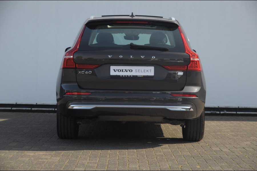 Volvo XC60 T8 390PK Automaat AWD Ultra Bright / Adaptive cruise control / Head-up display / Trekhaak / 360 Camera / Harman Kardon / Panoramadak / Elektrisch bedienbare voorstoelen / Memory seats / Verwarmbare stoelen / Keyless entry /