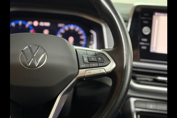 Volkswagen T-Roc 1.5 TSI Style | Panoramadak | ACC | Park Assist | LED Plus | Virtual Cockpit | Camera | 18 Inch | CarPlay