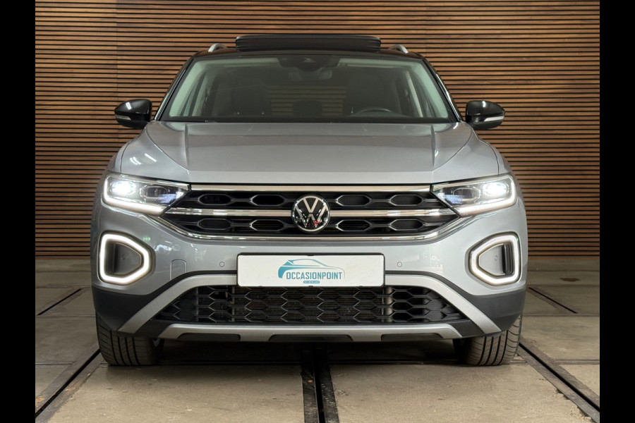 Volkswagen T-Roc 1.5 TSI Style | Panoramadak | ACC | Park Assist | LED Plus | Virtual Cockpit | Camera | 18 Inch | CarPlay