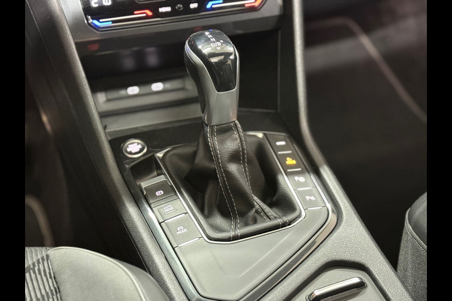 Volkswagen Tiguan 1.4 TSI eHybrid R-Line| VOL! | Pano | IQ Led | Dynamic Light Assist | Trekhaak | Discover Media | ACC