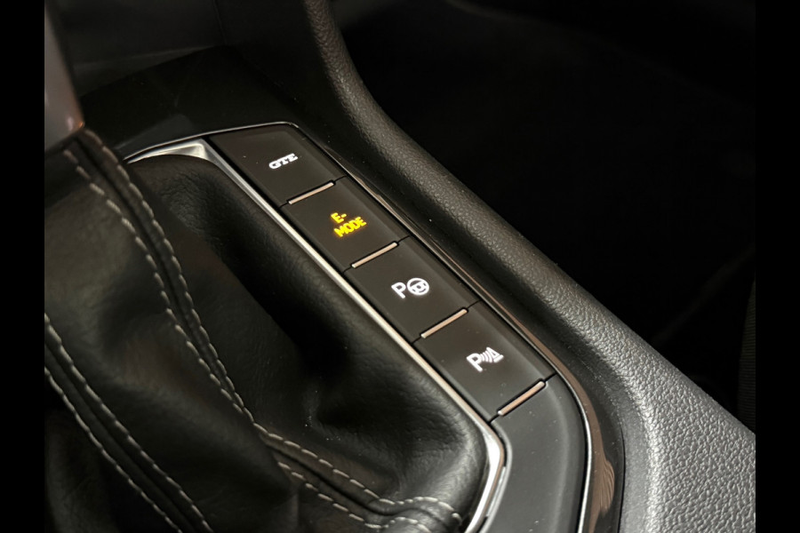 Volkswagen Tiguan 1.4 TSI eHybrid R-Line| VOL! | Pano | IQ Led | Dynamic Light Assist | Trekhaak | Discover Media | ACC