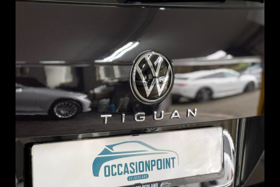 Volkswagen Tiguan 1.4 TSI eHybrid R-Line| VOL! | Pano | IQ Led | Dynamic Light Assist | Trekhaak | Discover Media | ACC