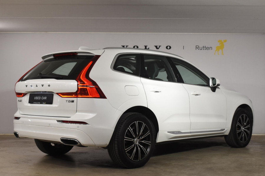 Volvo XC60 T8 390PK Automaat Plug-in hybrid AWD Inscription / Head-up display / Elektrisch glazen panoramisch schuifdak / Achteruitrijcamera / Elektrisch bedienbare voorstoelen met geheugen / Verwarmbare stoelen / Keyless entry / Elektrische achterklep