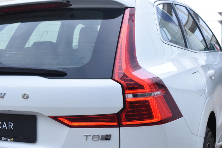 Volvo XC60 T8 390PK Automaat Plug-in hybrid AWD Inscription / Head-up display / Elektrisch glazen panoramisch schuifdak / Achteruitrijcamera / Elektrisch bedienbare voorstoelen met geheugen / Verwarmbare stoelen / Keyless entry / Elektrische achterklep