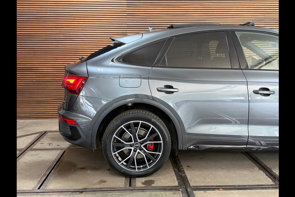 Audi Q5 Sportback 55 TFSI e S edition | 367 PK | Pano | Matrix LED | 20 Inch | Virtual Cockpit | Camera | Black Optic