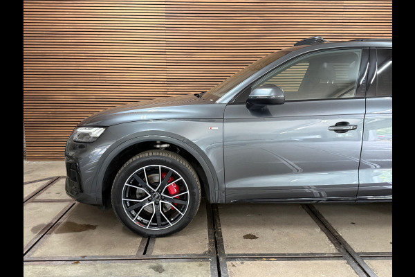 Audi Q5 Sportback 55 TFSI e S edition | 367 PK | Pano | Matrix LED | 20 Inch | Virtual Cockpit | Camera | Black Optic