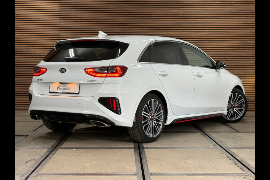 Kia Ceed 1.6 T-GDi GT | 204 PK | Alcantara | JBL | Camera | Stoelverwarming | Stuur verwarming | 18 Inch | 2019
