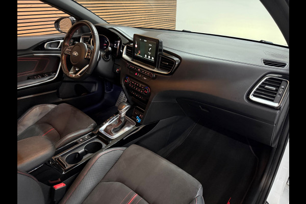 Kia Ceed 1.6 T-GDi GT | 204 PK | Alcantara | JBL | Camera | Stoelverwarming | Stuur verwarming | 18 Inch | 2019