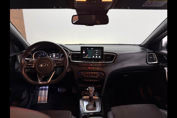 Kia Ceed 1.6 T-GDi GT | 204 PK | Alcantara | JBL | Camera | Stoelverwarming | Stuur verwarming | 18 Inch | 2019