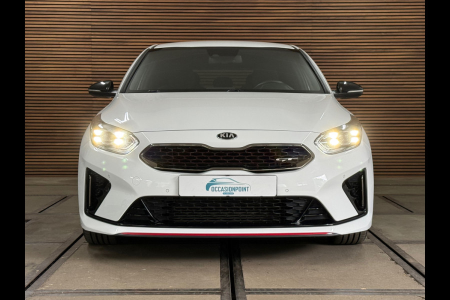 Kia Ceed 1.6 T-GDi GT | 204 PK | Alcantara | JBL | Camera | Stoelverwarming | Stuur verwarming | 18 Inch | 2019
