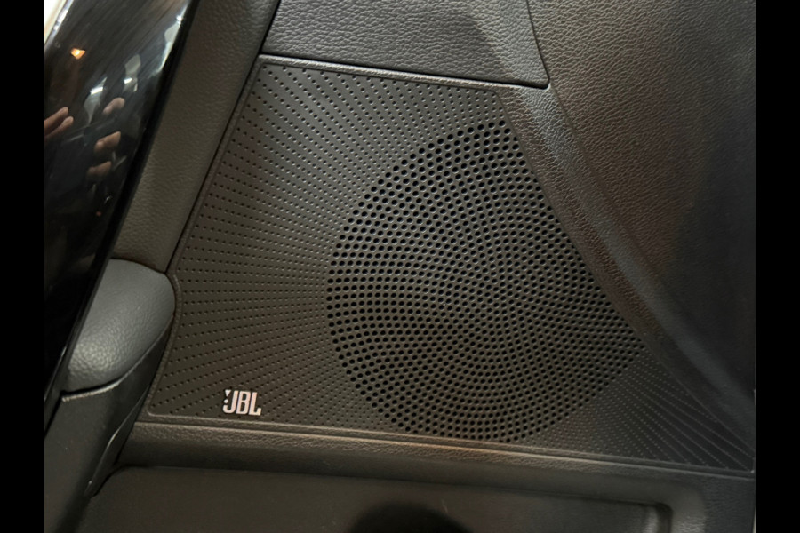 Kia Ceed 1.6 T-GDi GT | 204 PK | Alcantara | JBL | Camera | Stoelverwarming | Stuur verwarming | 18 Inch | 2019