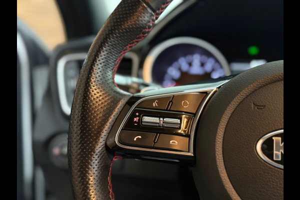 Kia Ceed 1.6 T-GDi GT | 204 PK | Alcantara | JBL | Camera | Stoelverwarming | Stuur verwarming | 18 Inch | 2019