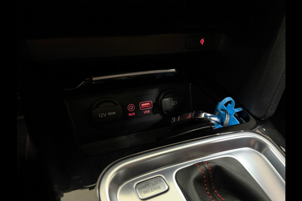 Kia Ceed 1.6 T-GDi GT | 204 PK | Alcantara | JBL | Camera | Stoelverwarming | Stuur verwarming | 18 Inch | 2019