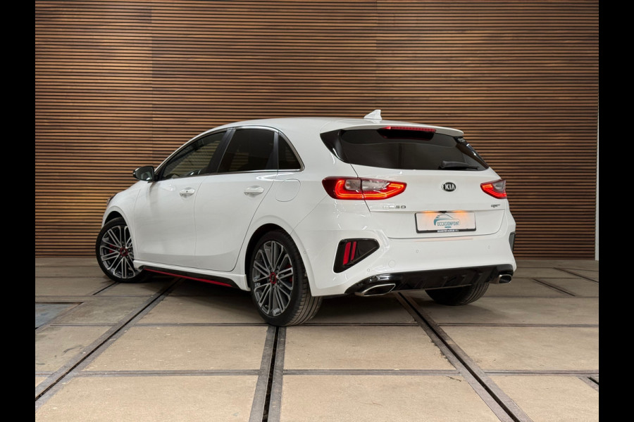Kia Ceed 1.6 T-GDi GT | 204 PK | Alcantara | JBL | Camera | Stoelverwarming | Stuur verwarming | 18 Inch | 2019