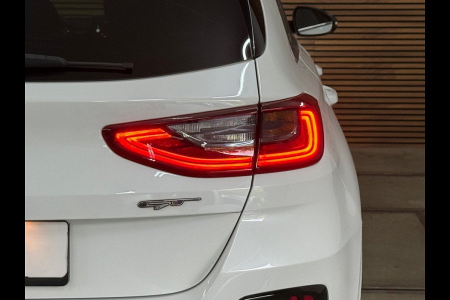 Kia Ceed 1.6 T-GDi GT | 204 PK | Alcantara | JBL | Camera | Stoelverwarming | Stuur verwarming | 18 Inch | 2019