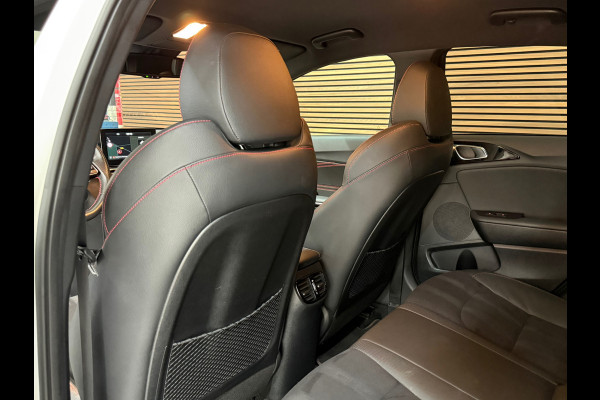 Kia Ceed 1.6 T-GDi GT | 204 PK | Alcantara | JBL | Camera | Stoelverwarming | Stuur verwarming | 18 Inch | 2019