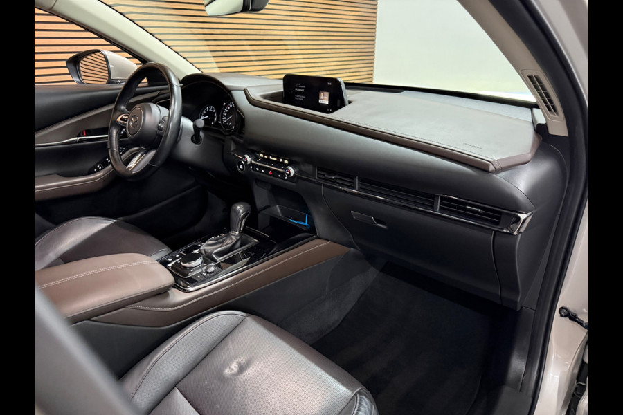 Mazda CX-30 2.0 e-SkyActiv-X M Hybrid Luxury | Pano | Leder | HUD | ACC | Dodehoekdetectie | 180 PK | 2023