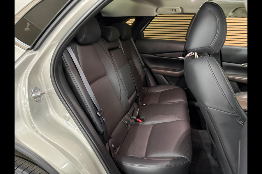 Mazda CX-30 2.0 e-SkyActiv-X M Hybrid Luxury | Pano | Leder | HUD | ACC | Dodehoekdetectie | 180 PK | 2023