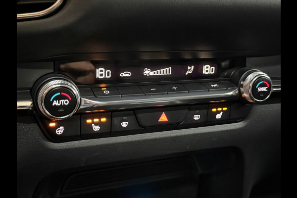 Mazda CX-30 2.0 e-SkyActiv-X M Hybrid Luxury | Pano | Leder | HUD | ACC | Dodehoekdetectie | 180 PK | 2023