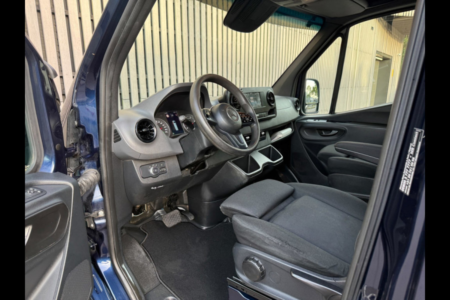 Mercedes-Benz Sprinter 316 CDI L2H2 /5-Persoons /Camera /3500 KG Trekhaak