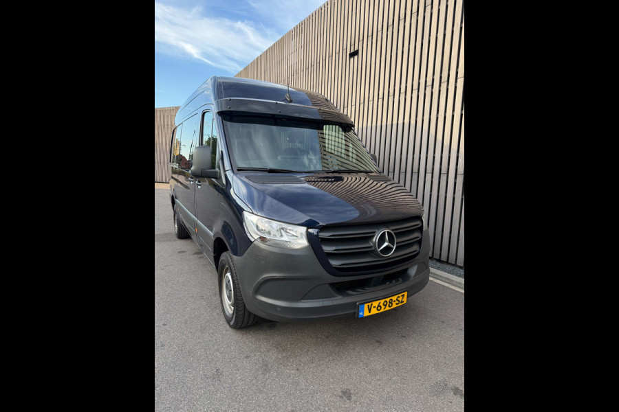 Mercedes-Benz Sprinter 316 CDI L2H2 /5-Persoons /Camera /3500 KG Trekhaak