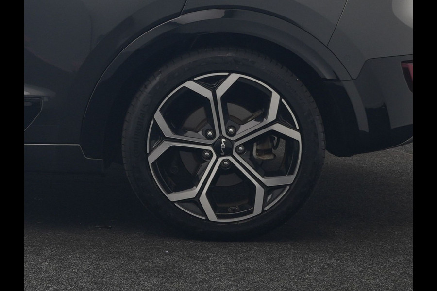 Kia Niro 1.6 GDi Hybrid ExecutiveLine 149pk | Trekhaak | Panodak | Adaptive Cruise | Head Up | Camera | Lederen Sportstoelen Memory & Ventilatie | Keyless | Apple Carplay | Stoel & Stuurverwarming | Virtual | Navigatie | DAB | 18"L.M |