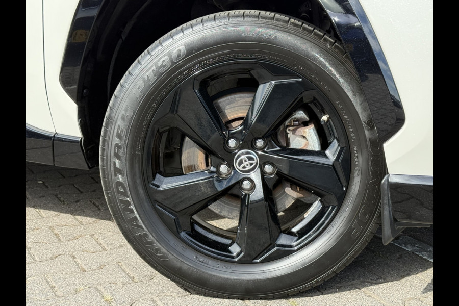Toyota RAV4 2.5 Hybrid Bi-Tone | ACC | Parelmoer | 360* Camera | Keyless | 18 inch