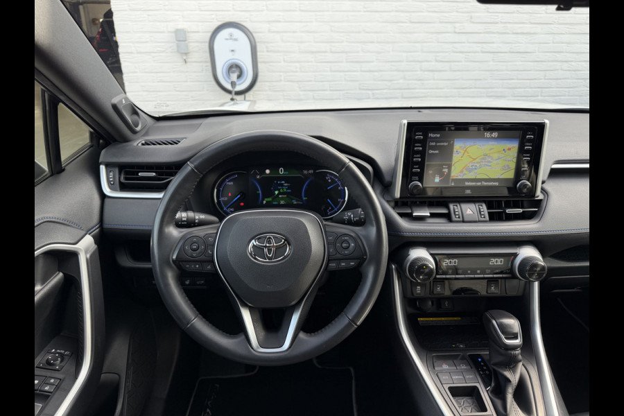 Toyota RAV4 2.5 Hybrid Bi-Tone | ACC | Parelmoer | 360* Camera | Keyless | 18 inch