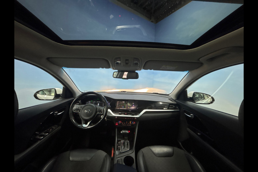 Kia Niro 1.6 GDi Hybrid DynamicLine Pano, Trekhaak, Camera, Carplay