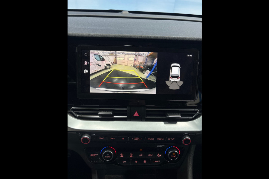 Kia Niro 1.6 GDi Hybrid DynamicLine Pano, Trekhaak, Camera, Carplay