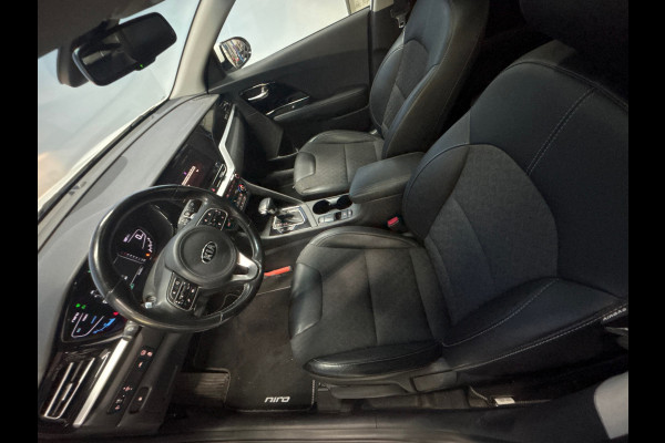 Kia Niro 1.6 GDi Hybrid DynamicLine Pano, Trekhaak, Camera, Carplay
