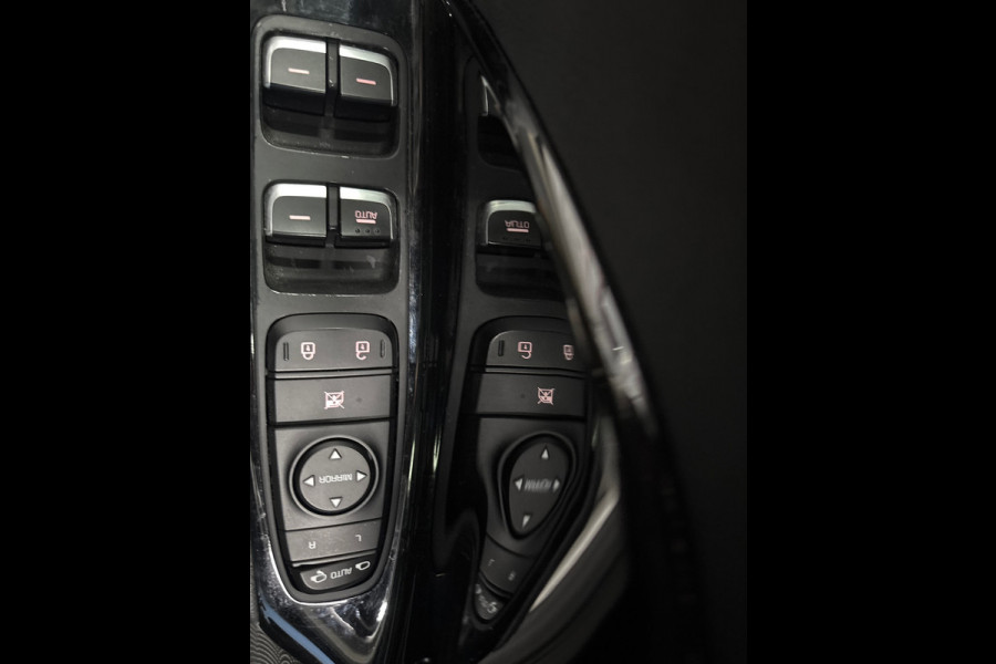 Kia Niro 1.6 GDi Hybrid DynamicLine Pano, Trekhaak, Camera, Carplay