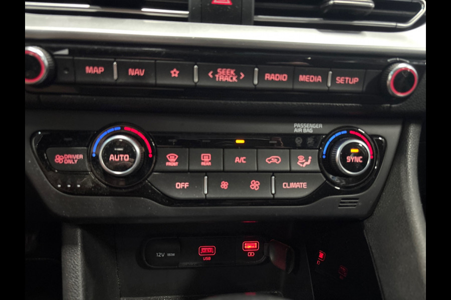 Kia Niro 1.6 GDi Hybrid DynamicLine Pano, Trekhaak, Camera, Carplay