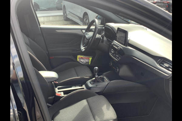 Ford FOCUS Wagon 1.0 EcoBoost Hybrid ST Line Style | Winter Pack | Achteruitrijcamera | Adaptieve Cruise Control