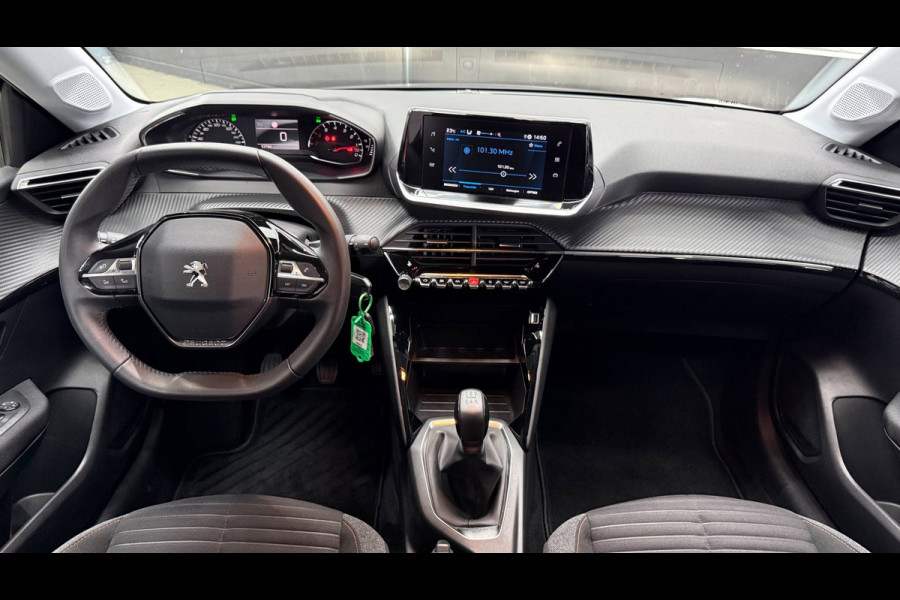 Peugeot 208 1.2 PureTech, Apple CarPlay/Android
