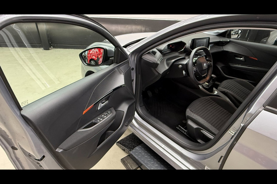Peugeot 208 1.2 PureTech, Apple CarPlay/Android