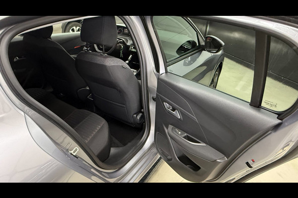 Peugeot 208 1.2 PureTech, Apple CarPlay/Android