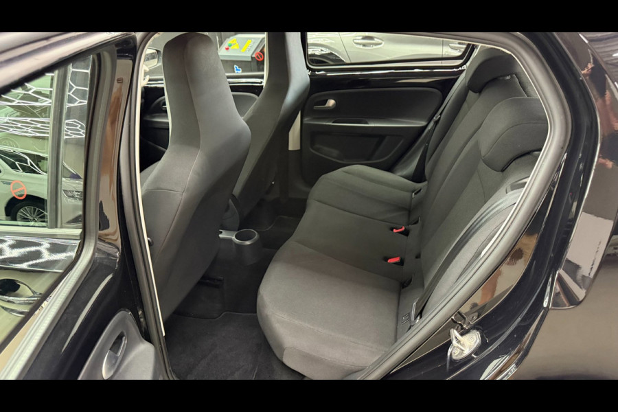Volkswagen up! 1.0 navigatie- en multimediasysteem.